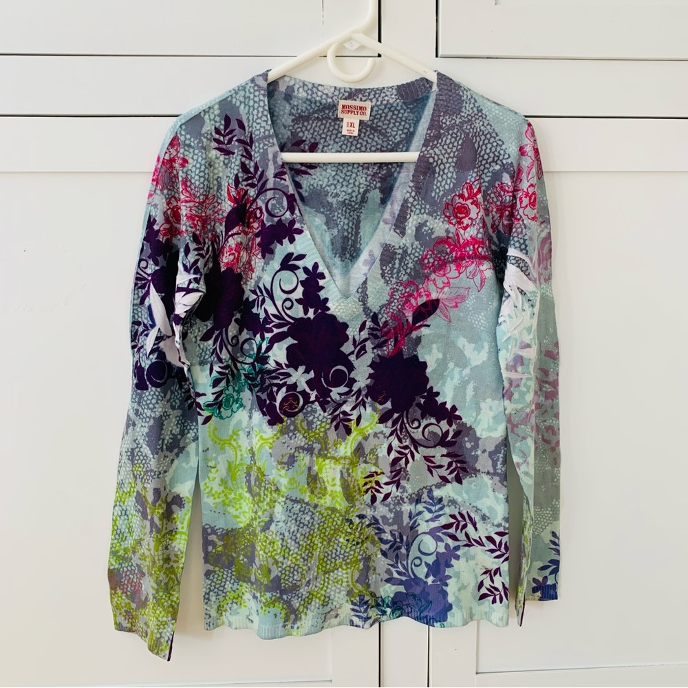 Mossimo Supply Co. V Neck Floral Green Purple Light Weight Sweatshirt Size XL